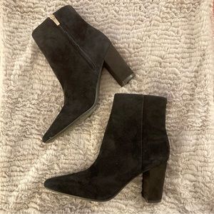 Nine West Dery 9x9 women’s leather ankle boots